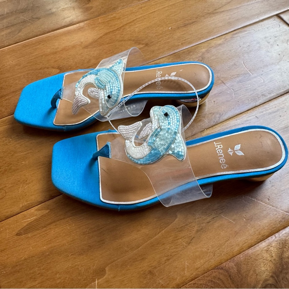 NWT J. Renee Rhinestone Dolphin Clear Vinyl Thong Sandals Sz 6 (no original box) - Picture 11 of 13